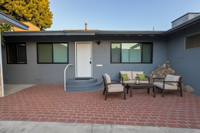 Photo - 457 Seaward Rd