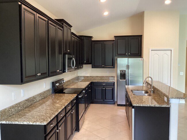 13418 White Sapphire Rd