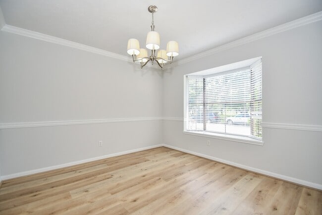 Photo - 3107 Barnhill Ln