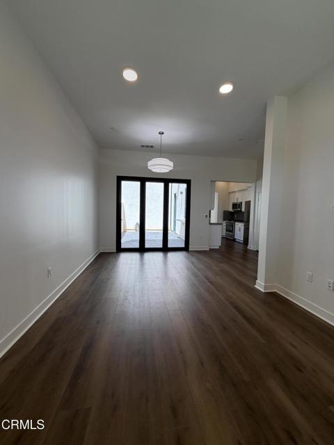 Photo - 1260 E Thompson Blvd