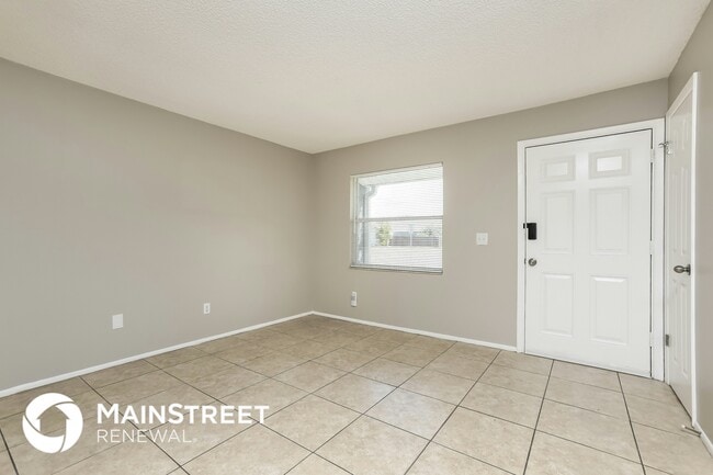 Photo - 7820 Plunkett Ave