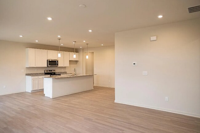 Photo - 5005 Aiken Back Ln