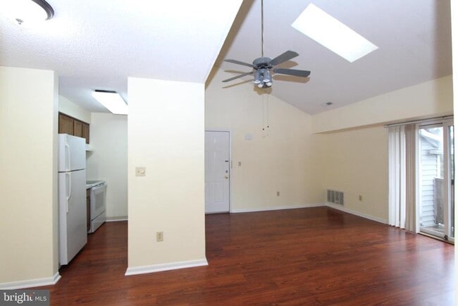 Photo - 5012 Ravens Crest Dr