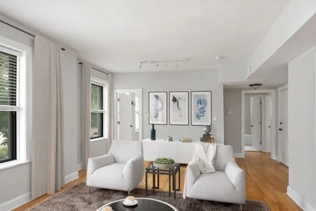 Building Photo - 4036 N Ashland Ave Unit E1