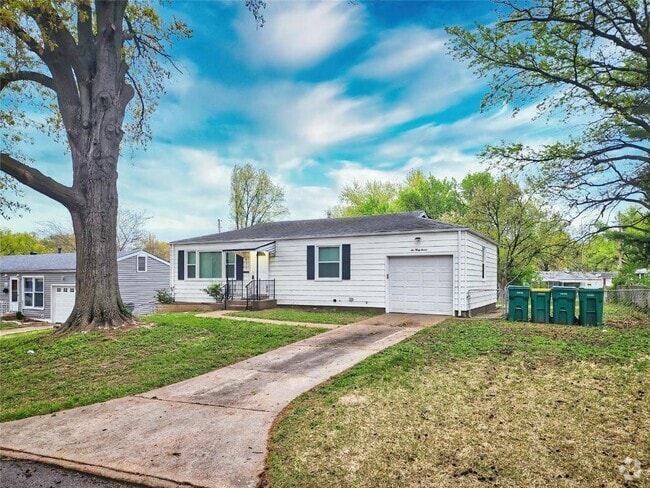 Building Photo - 637 Karess Dr Rental