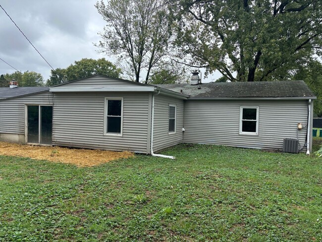 Photo - LIMITED TIME**NO APPLICATION FEE**1/2 OFF DEPOSIT**