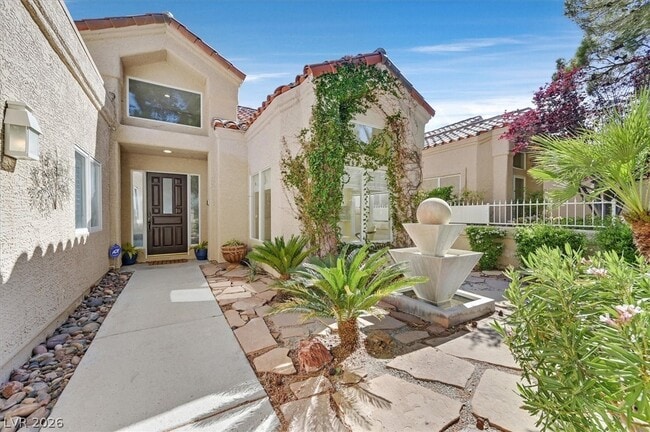 Photo - 8161 Round Hills Cir