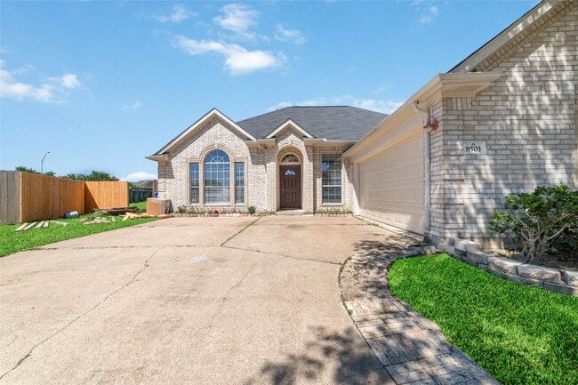 Photo - 8503 Ivanhoe Springs Dr