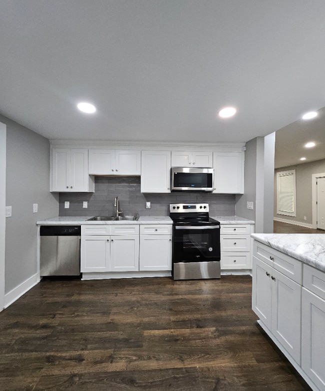 Photo - 16 Johnson Rd NW