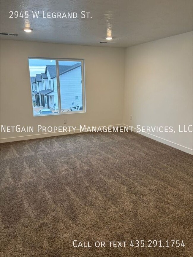 Photo - 2945 Legrand St