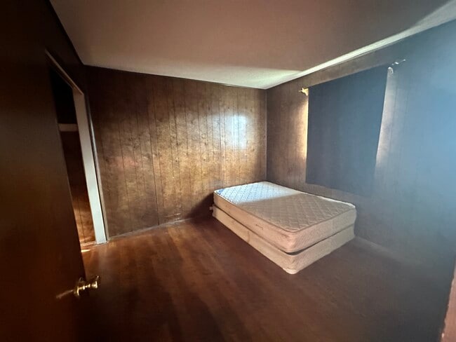 Photo - 305 Dolomita St