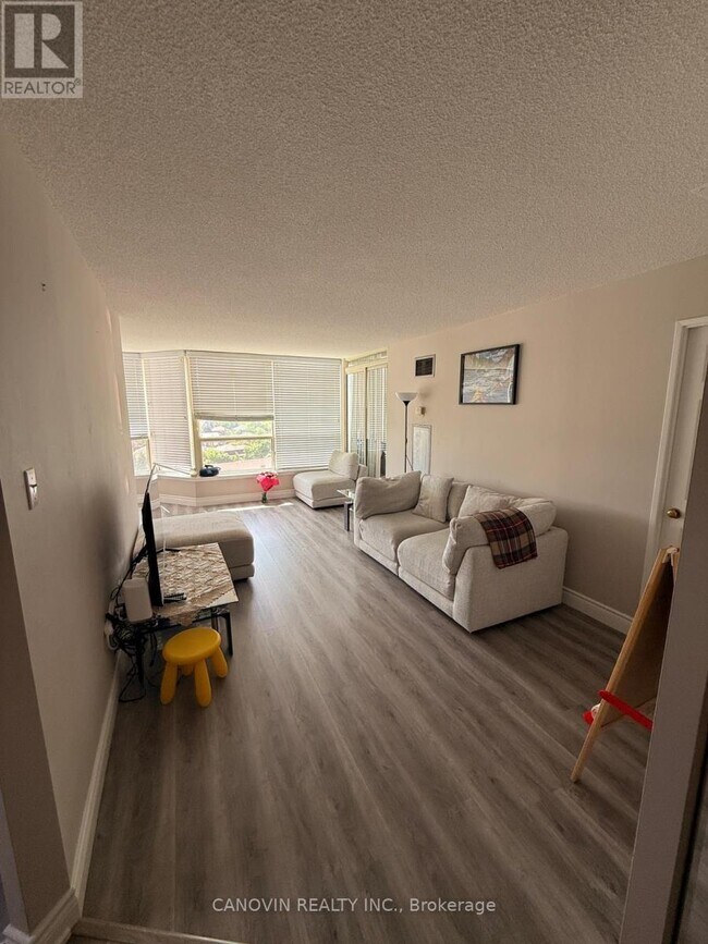 Photo - 55 Elm Dr W Unit 1401