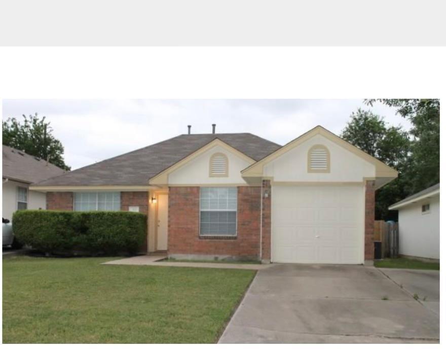 Photo - 310 Raintree Dr