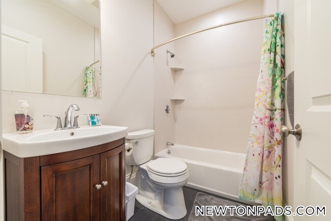 Photo - 2044 Beacon St Unidad 1