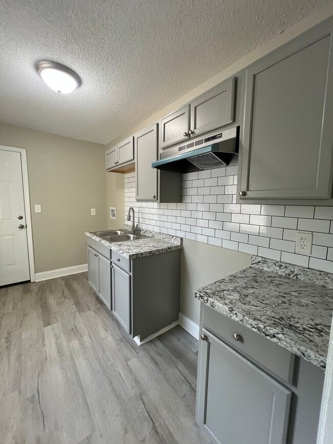 Photo - RENOVATED 3 Bd 1 Ba Home In University Park