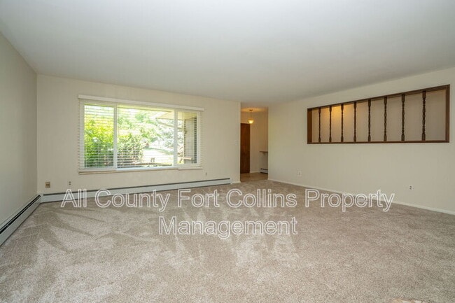 Photo - 508 Louise Ln