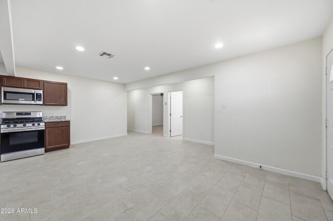 Photo - 6644 S 6th Ave