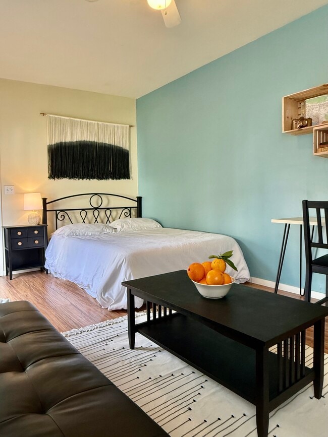 Building Photo - 9730 Regent St Unit #3