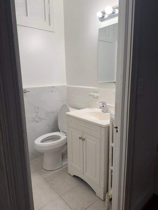 Bathroom - 204 21st St NE Unit 1