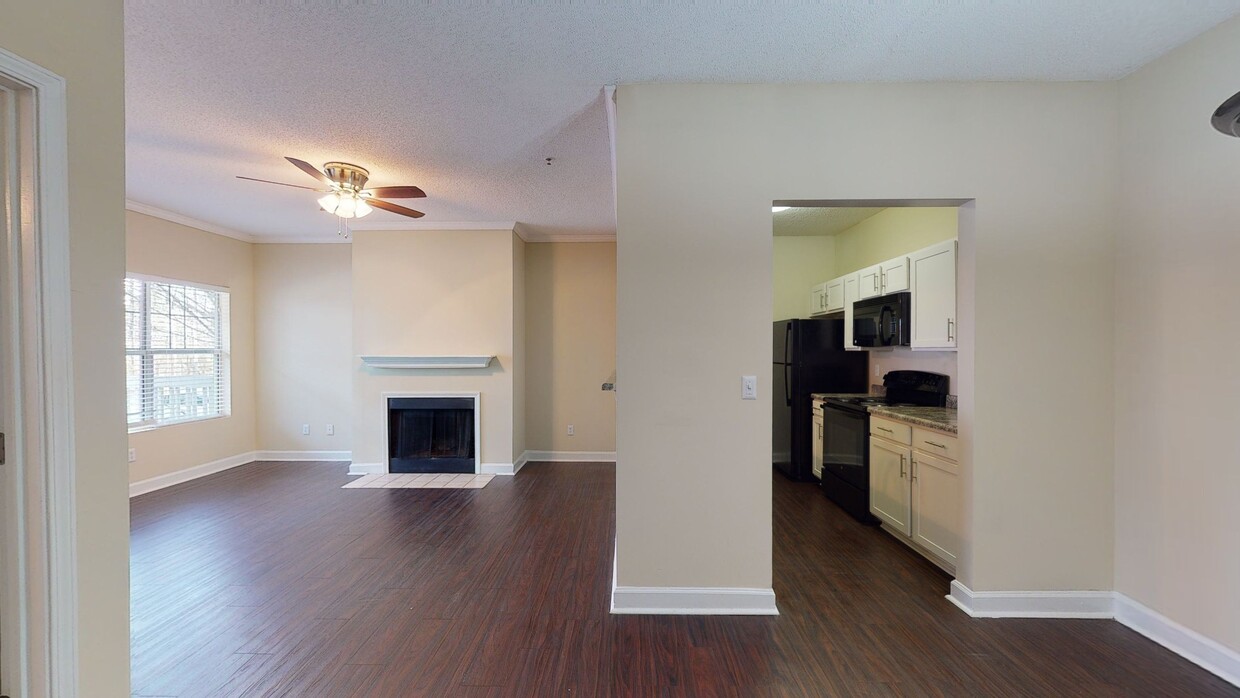 Photo - The 1800 at Barrett Lakes Apartments