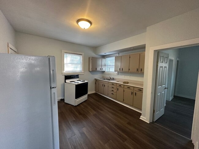 Photo - 745-745 Milton Ave Unit 745