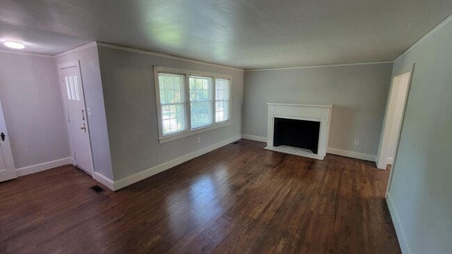 Photo - 307 Jennings Ave