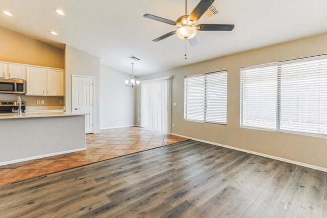 Photo - 4148 E Stratford Pl