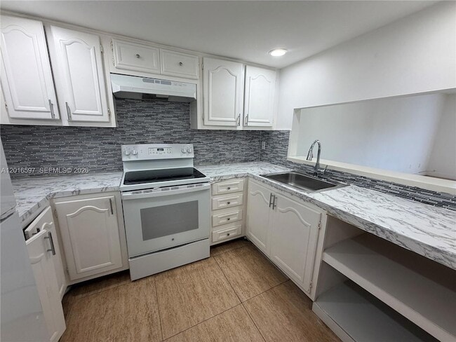 Photo - 13685 NE 10th Ave Unidad 304