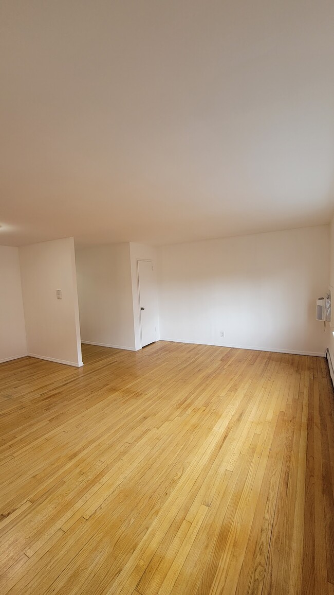 Photo - 204 Woodcliff Ave Unit A3