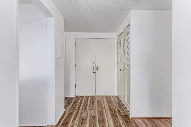 Three Bed / Two bath at the Cherry Creek Polo Club Condominiums