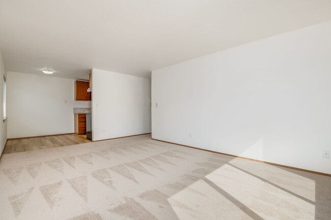 Photo - The Magnolia