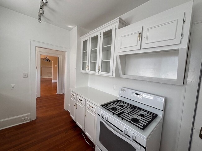 Photo - 1103 Parkside Dr