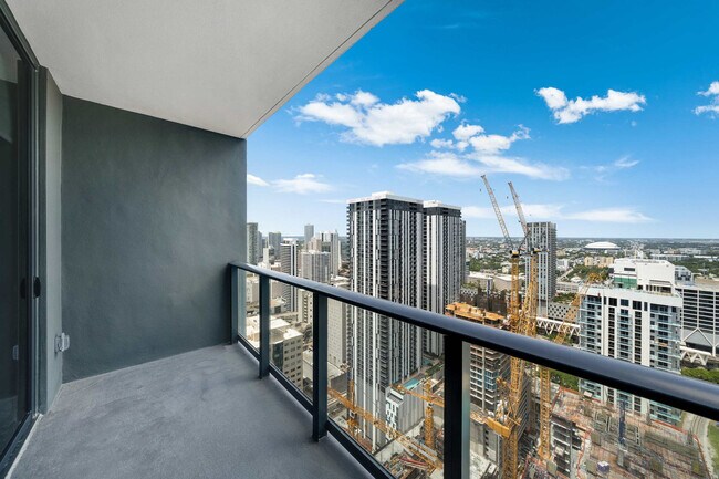 Photo - 159 NE 6th St Unidad SI FL38-ID1241888P