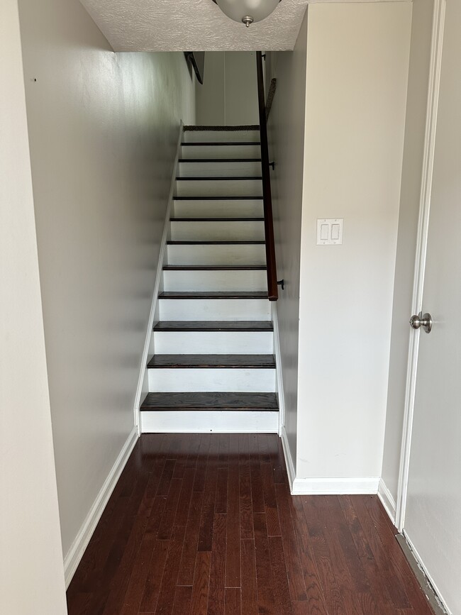 Photo - 5035 Hamilton Dr