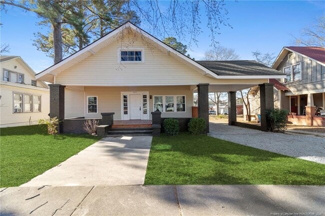 Photo - 503 W Harnett St