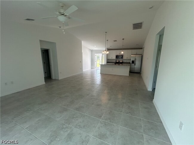 Photo - 2825 NW 25th Ln