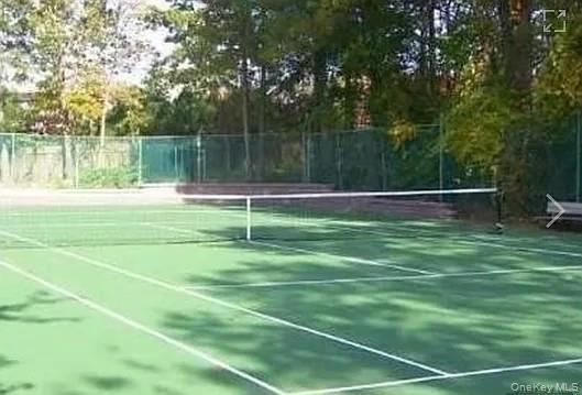 Photo - 603 Town House Village