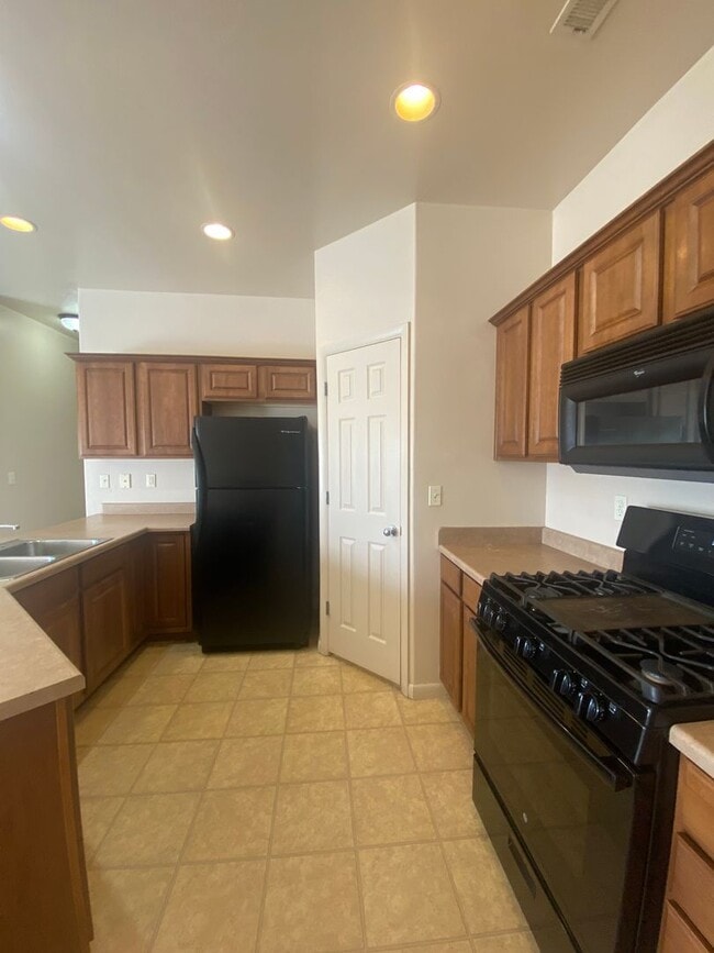 Photo - Shadow Mountain duplex