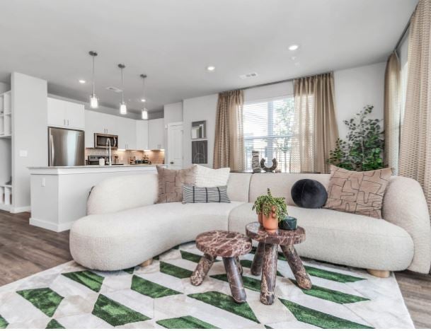 Photo - 275 Pine Terrace Dr Unidad #1304 1 BR - MARCH 15th