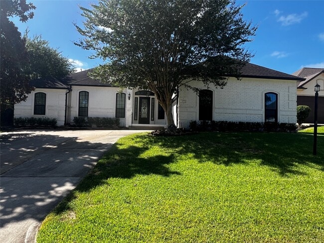 177 Somerton Dr