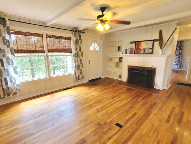 Photo - 829 Texas Ave