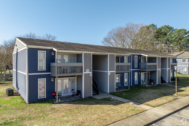 Woodscape Apartments