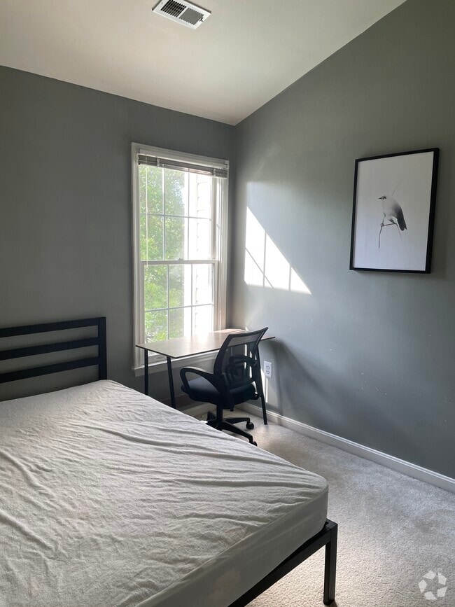Building Photo - 6403 Knapsack Ln Unit 2nd Floor Bedroom B Rental