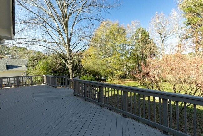 Photo - 4843 McPherson Dr NE