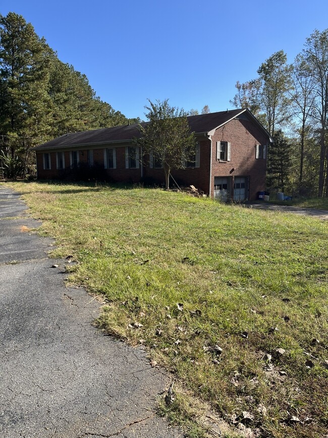 Building Photo - 788 Harrison Mill Rd