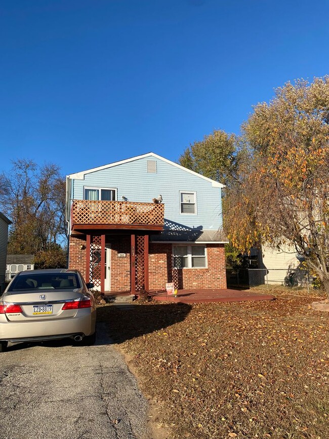 Photo - 303 Corinthian Ave Unit 2