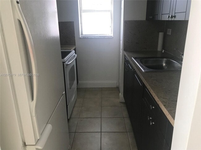 Photo - 7095 NW 179th St Unit 112
