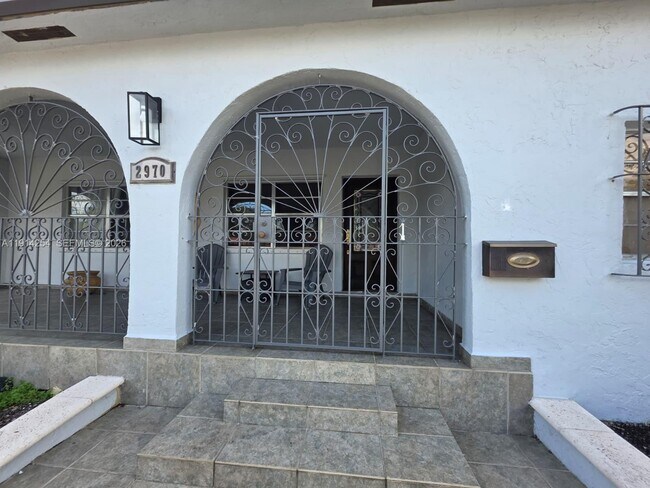 Photo - 2970 SW 17th St