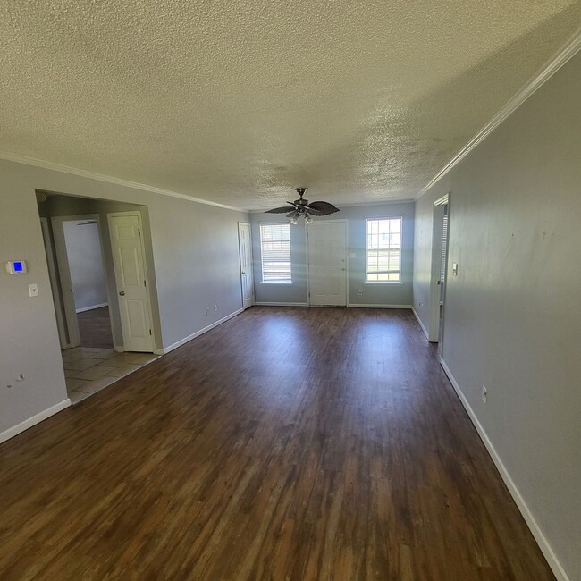 Photo - Move In Special Offered