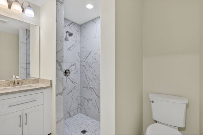 Photo - 920 23rd St E Unidad 920